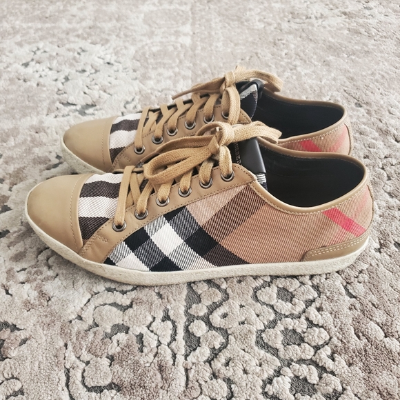 Burberry Vintage Housecheck Low Top Allstar Sneakers 38 - Picture 4 of 7